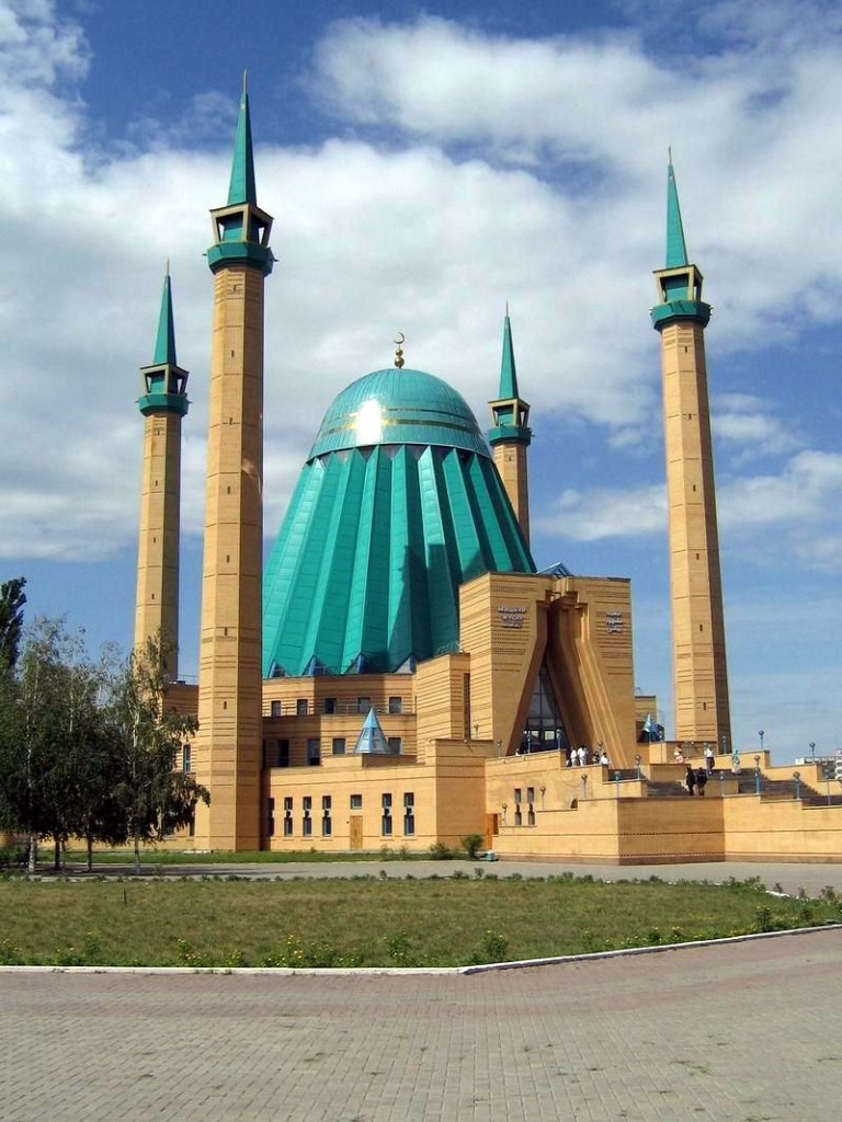 kazakhstan-mosque-5.jpg